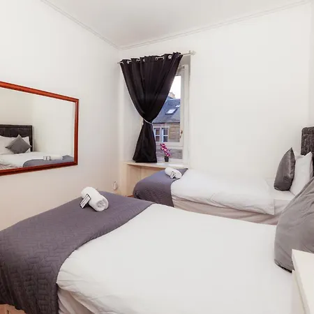 Cosy 2 Bdrm In Centre Of * Edinburg