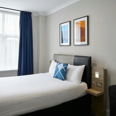 Four Points Flex By Sheraton Hotel 3*