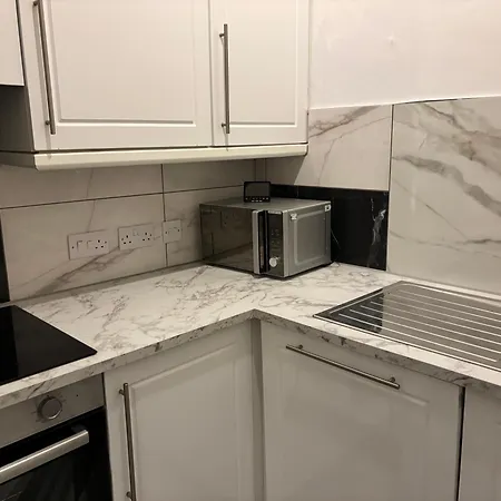 Διαμέρισμα Newly Renovated In Centre *