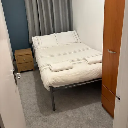 Newly Renovated In Centre