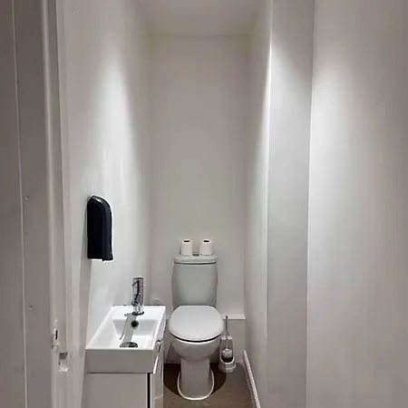 Park View House 3* Edinburgh