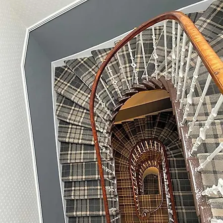 Park View House 3* Edinburgh