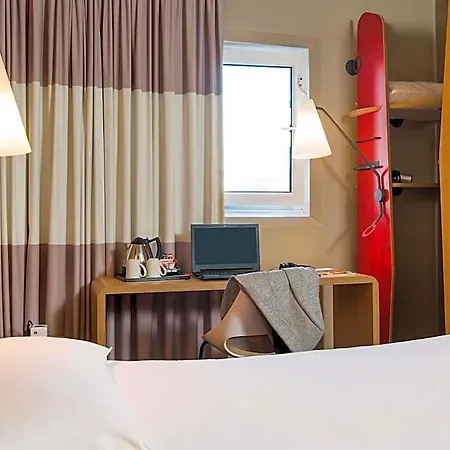 Ibis Centre Royal Mile 3*