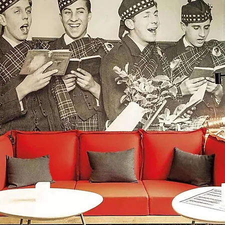Hotel Ibis Centre Royal Mile 3*