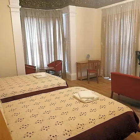 Hotel Cumberland 3*