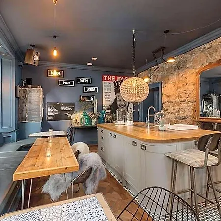 Hostel The Baxter