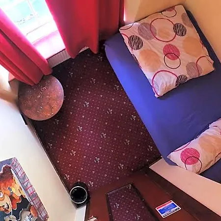 Hostel High Street - Over 18s Only, Backpackers Atmosphere (adults Only) Edinburgh