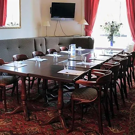 Thistle Hotel
