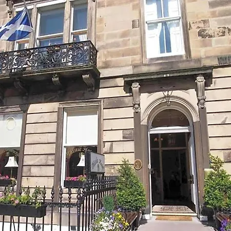 Hotel Thistle