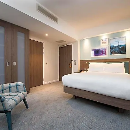 Hampton By Hilton West End 3* Edimburgo
