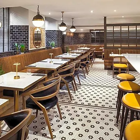 爱丁堡万豪万怡酒店