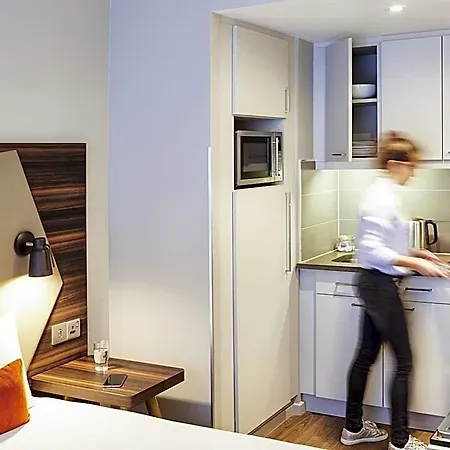 Adagio Royal Mile 4*