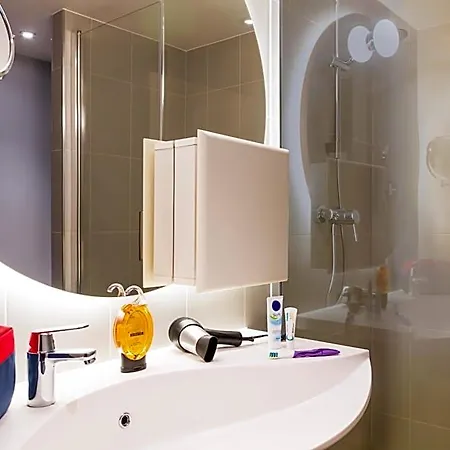 Adagio Royal Mile Apart Otel 4*