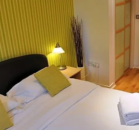 Aparthotel Ocean Serviced Edinburgh