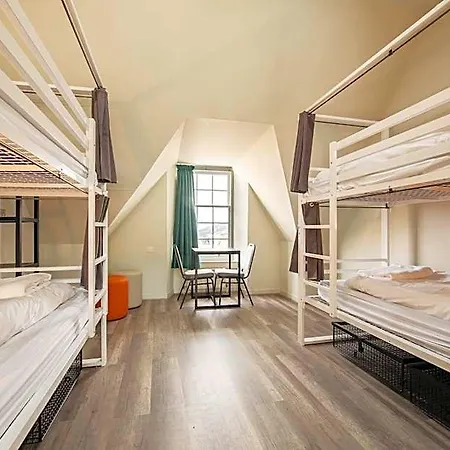 Hotel A&o 2*