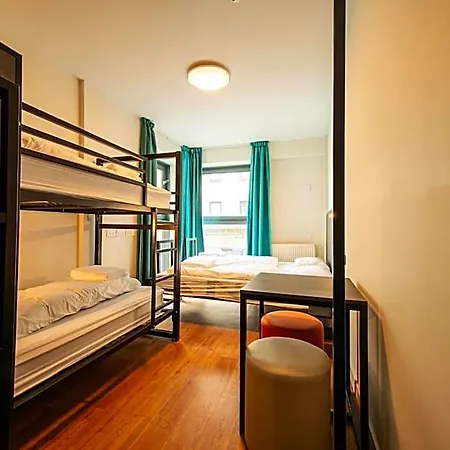 Hotel A&o 2*