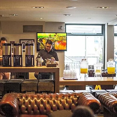 Hotel A&o Edimburgo
