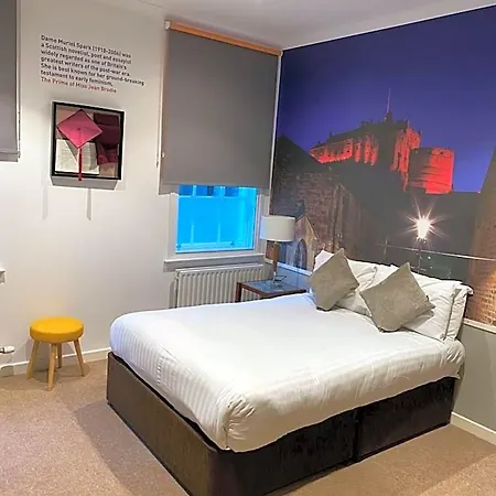 Stewart By Heeton Concept - Edimburgo