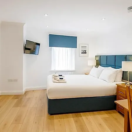 Aparthotel Edinburgh Aparthotel 4*
