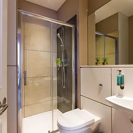 The Spires Hotel 3*