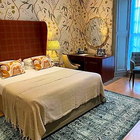 Hotell The Raeburn