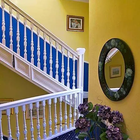 Ardleigh House 3*