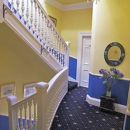 Ardleigh House Bed & Breakfast Edinburgh