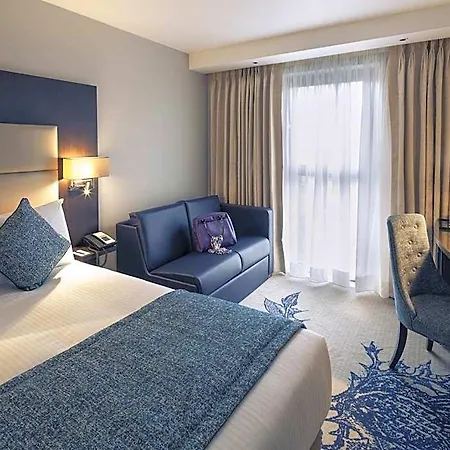 Mercure Haymarket 4*