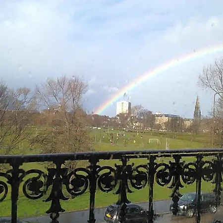 Pensión Adelphi Edimburgo
