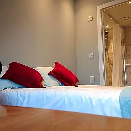 Guest house Falcon Crest 3*