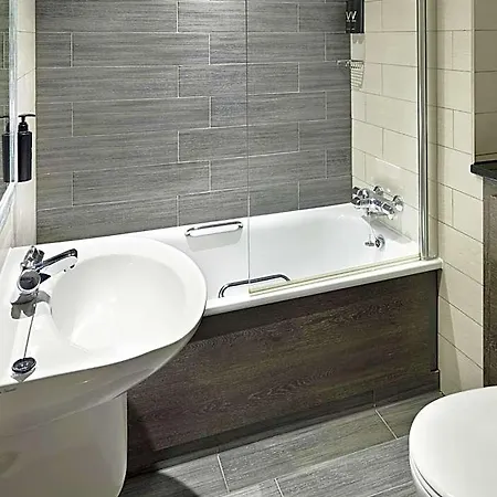 Village Hotel Edinburgh