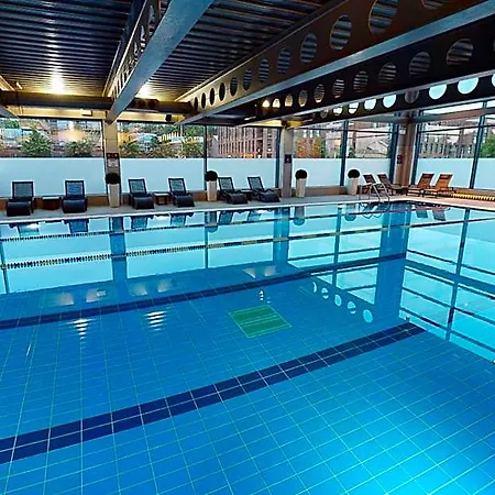 Hotel Village 4*