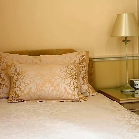 Highfield 4* Edimburgo