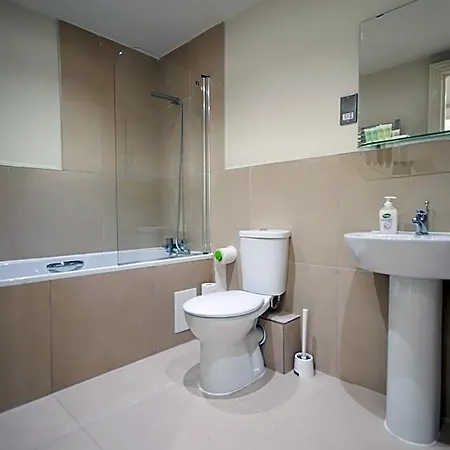 Aparthotel Palmerston 4*