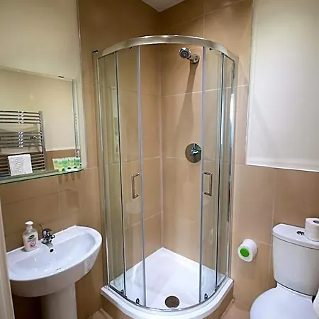 Palmerston 4*