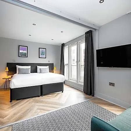 Staycity West End 4* Edinburgh
