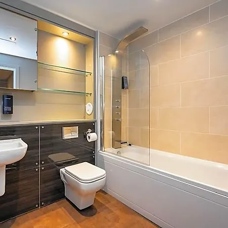 Hotel Staycity West End