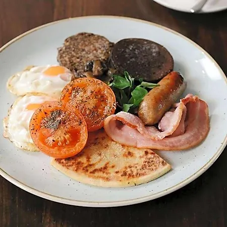 Nira Caledonia 4* Edinburgh