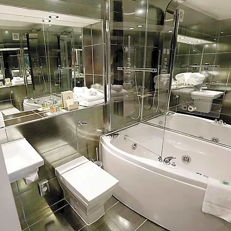 Hotel Nira Caledonia