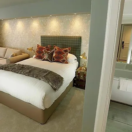 Nira Caledonia Hotel Edinburgh