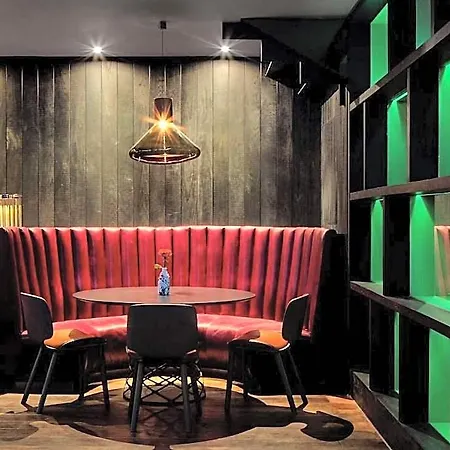 Hotel Radisson Collection Hotel, Royal Mile 5*