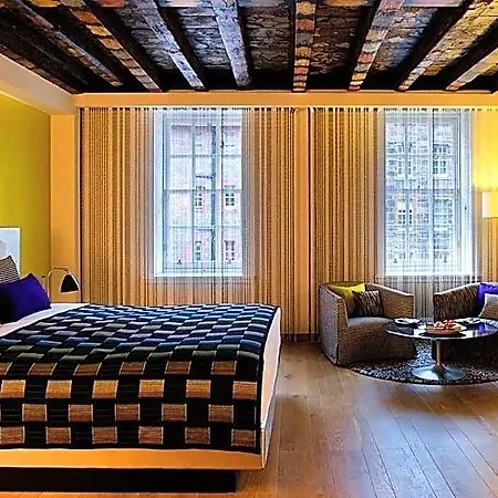 Radisson Collection Hotel, Royal Mile 5*