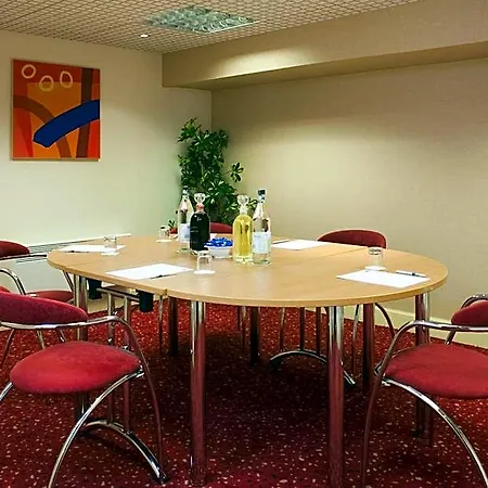 Express Centre By Ihg