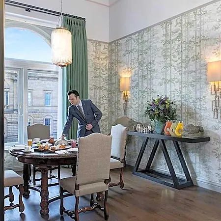 The Balmoral Hotel 5*