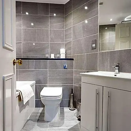 Hotel Royal Scots Club 3*