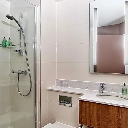 Hotel Leonardo Murrayfield 4*