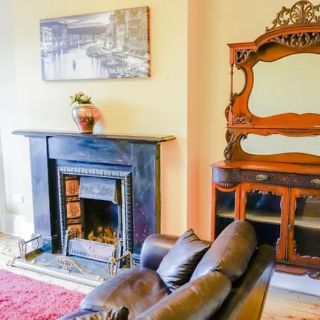 Newly Furnished 2 Bedroom On Leith Walk Apartamento *