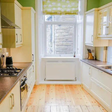 Apartamento Newly Furnished 2 Bedroom On Leith Walk *