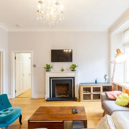 Appartamento Beautifully Modernised New Town Edimburgo