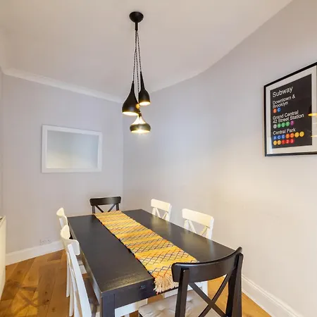 Beautifully Modernised New Town Appartamento Edimburgo
